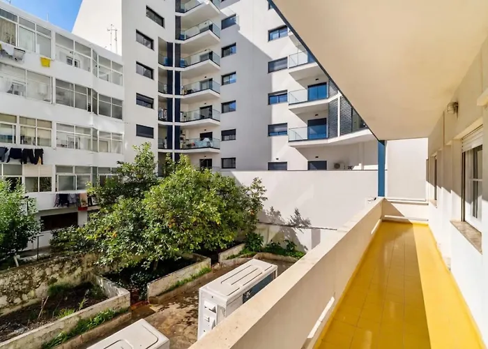 Apartment In Loule